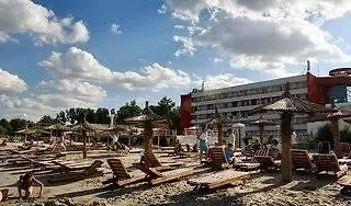 Golden Tulip Fantasy 4*